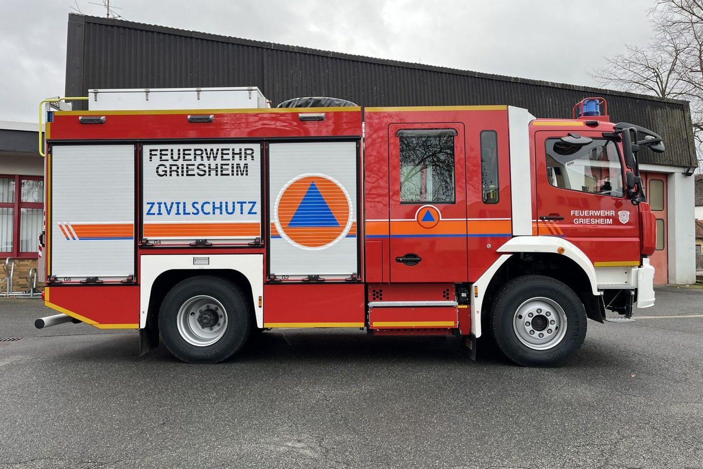 Presse Griesheim 20241223 - Loeschfahrzeug Katastrophenschutz