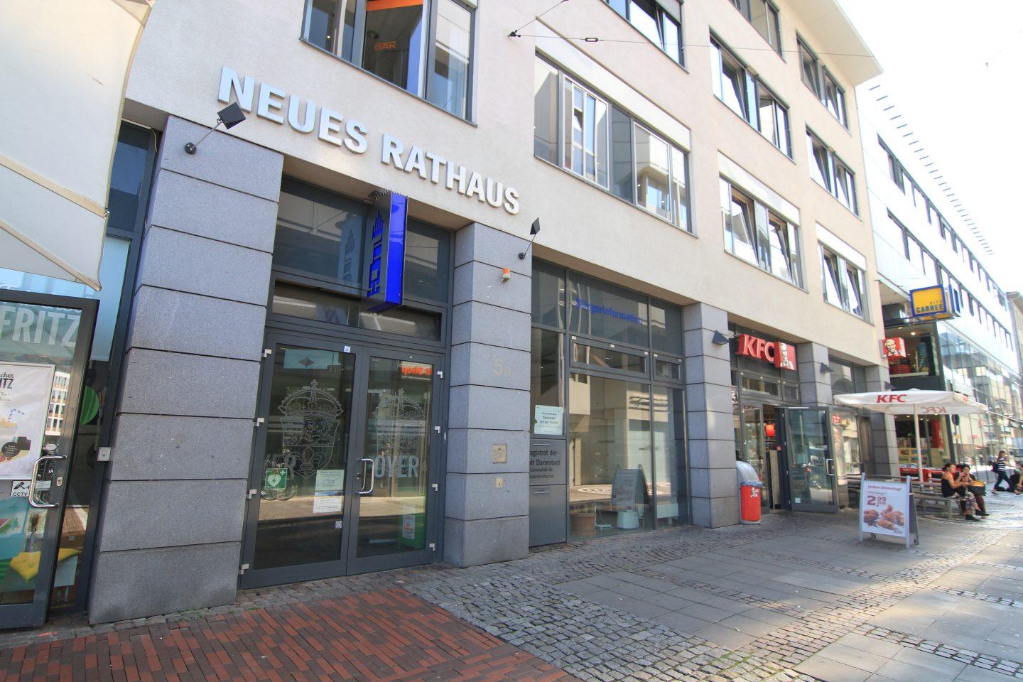 Darmstadt, Rathaus. Foto: Arthur Schönbein